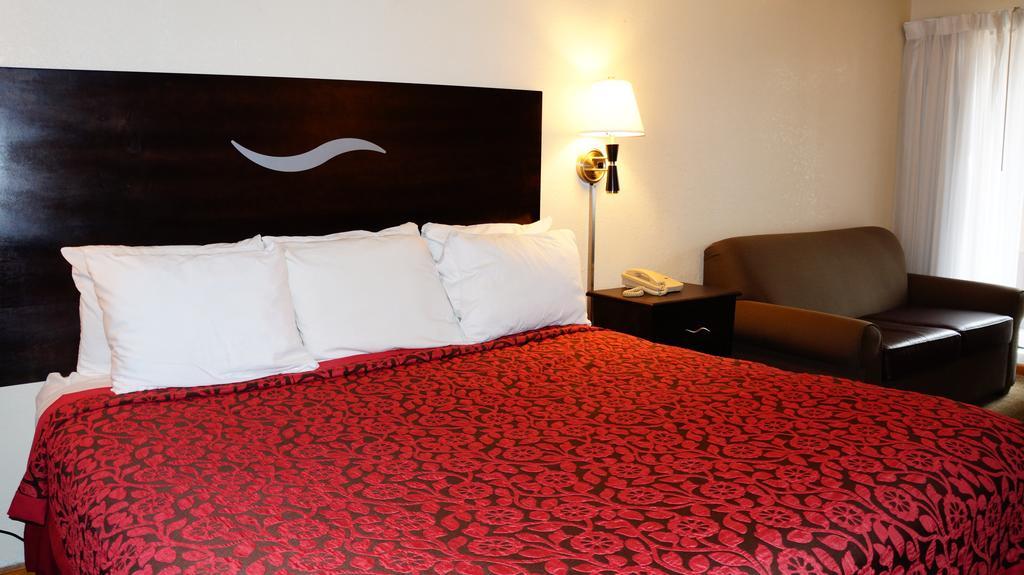 Days Inn Kansas City-Worlds Of Fun Ruang foto